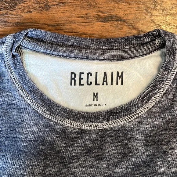 Long sleeve T-shirt - Picture 3 of 6